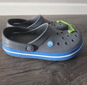 Crocs Clogs Size US M5 W7 NWT